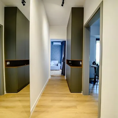 Bogdan's Place 277