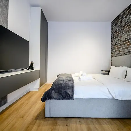 Апартаменты Bogdan's Place 277 *